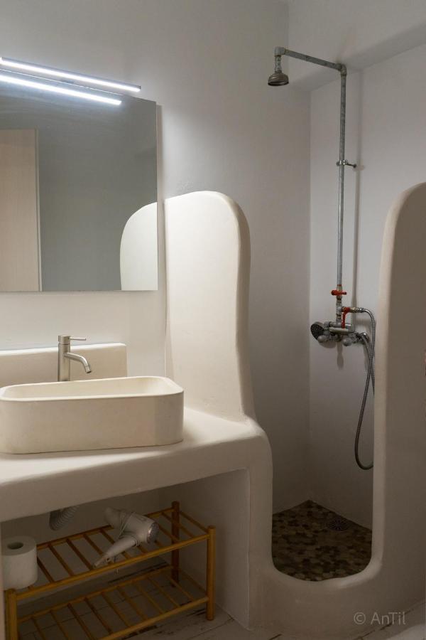 Kythnos Beach House ภายนอก รูปภาพ