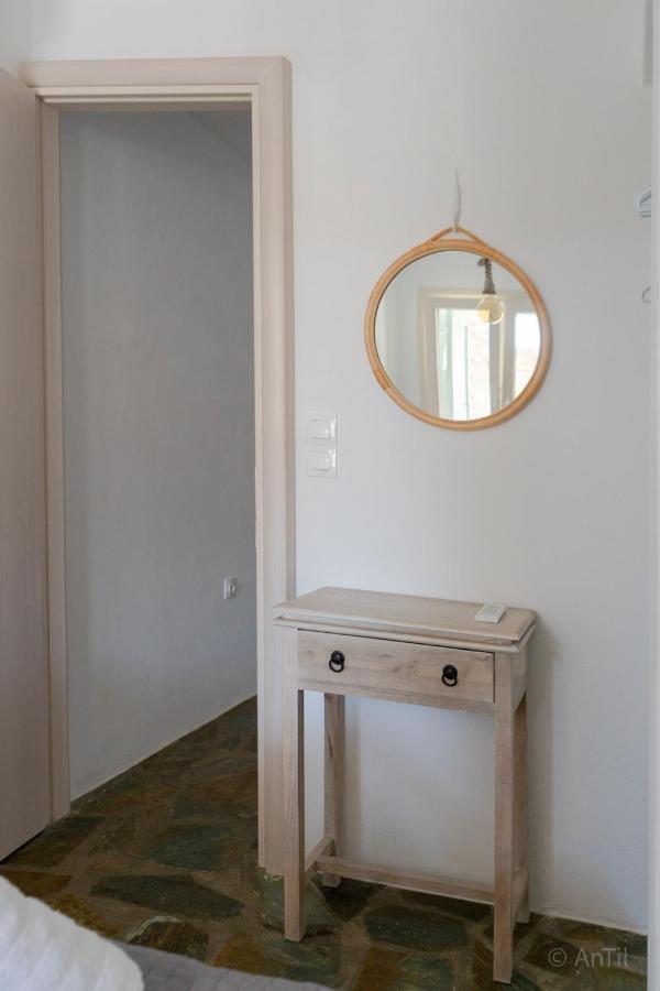 Kythnos Beach House ภายนอก รูปภาพ