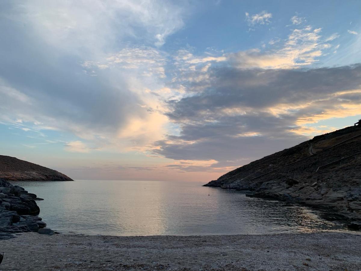 Kythnos Beach House ภายนอก รูปภาพ